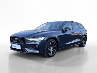 Volvo V60 T6 AWD / ULTRA DARK REZERVACE