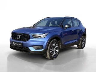 Volvo XC40 T5 AWD R-DESIGN // REZERVACE