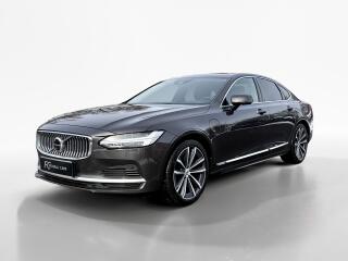 Volvo S90 T8 AWD RECHARGE // REZERVACE