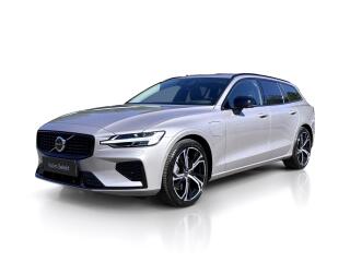 Volvo V60 T8 AWD ULTRA DARK / REZERVACE