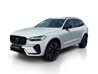 Volvo XC60 T8 AWD ULTIMATE // REZERVACE