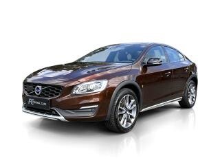 Volvo S60 CrossCountry D4 // POLESTAR