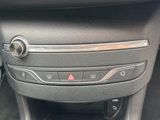 Peugeot 308 (2017) Active 1.6 BlueHDi MAN5 - náhled 18