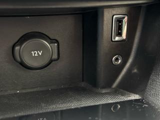 Peugeot 308 (2017) Active 1.6 BlueHDi MAN5 - náhled 31