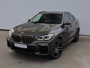 BMW X6 M50i