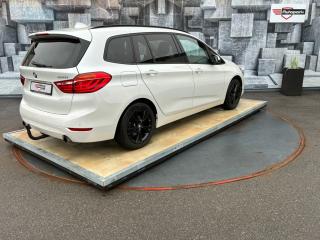 BMW Řada 2 (2017) 220i GT, 141KW, 7 MÍST - náhled 6
