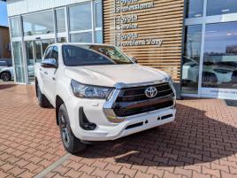 Toyota Hilux 2.4D 4x4 6MT ACTIVE