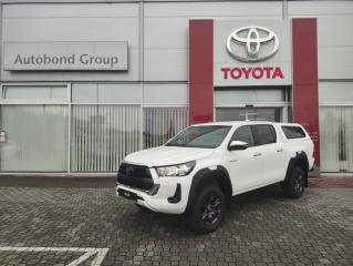 Toyota Hilux 2.4D 6AT Active 4x4 + tan za