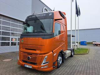 Volvo FH 460XL  AERO LOW - pln vbava