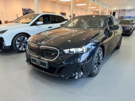 BMW i5 M60 xDrive Sedan