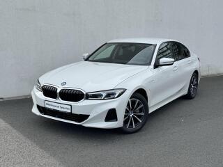 BMW 330e xDrive Sedan Ta�n�