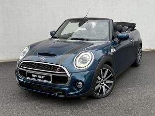 Mini Cooper S Cabrio Side Walk