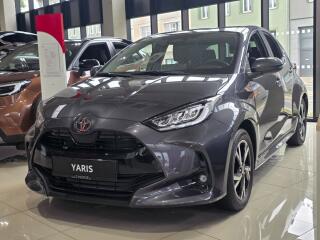 Toyota Yaris 1.5 Style hybrid
