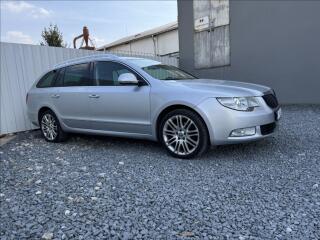 �koda Superb 2.0 TDI 4X4 ELEGANCE 1.maj �R