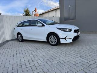 Kia Ceed 1.6 CRDi SW FRESH DPH 1.maj �R