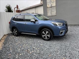 Subaru Forester 2.0 e-Boxer EXECUTIVE DPH �R