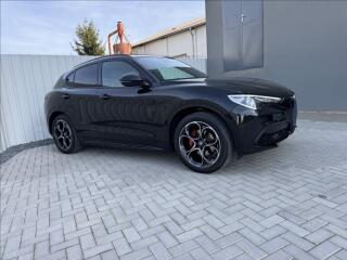 Alfa Romeo Stelvio 2.0 T Q4 AT8 ZF VELOCE p�vod�R