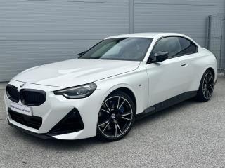 BMW M240i xDrive Coupe