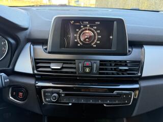 BMW Řada 2 218i Active Tourer - náhled 16