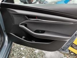 Mazda 3 (2020) 2.0i 90kw AUT PDC LED - náhled 15