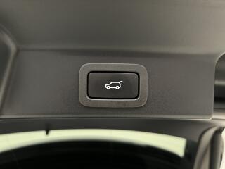 Land Rover Range Rover P525 AUTOBIOGRAPHY REZERVACE - náhled 66