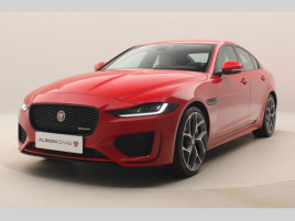 Jaguar XE P300 R-DYNAMIC HSE REZERVACE