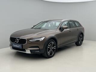Volvo V90 CC D5 AWD PRO CZ 1. maj.