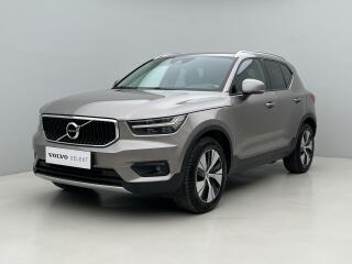 Volvo XC40 D3 MOMENTUM AUT