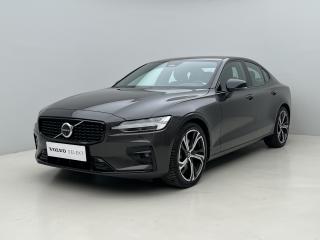 Volvo S60 B5 AWD ULTIMATE DARK AUT 1.maj