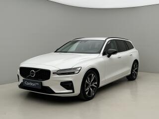Volvo V60 B4 PLUS DARK AUT