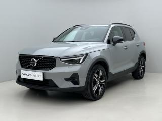Volvo XC40 B3 PLUS DARK AUT CZ 1.maj.