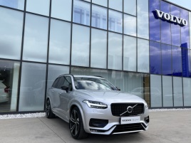 Volvo XC90 B5 AWD R-DESIGN REZERVACE