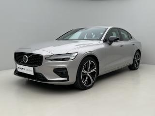Volvo S60 B5 AWD ULTIMATE DARK REZERVACE