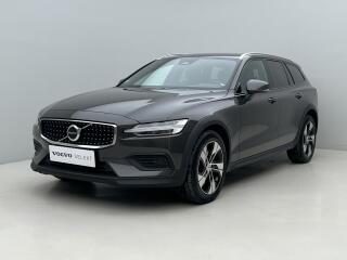 Volvo V60 CC B4 AWD PLUS AUT 1.maj.
