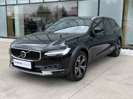 Volvo V90 CROSS COUNTRY B5 AWD REZERVACE