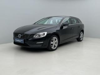 Volvo V60 D2 MOMENTUM CZ