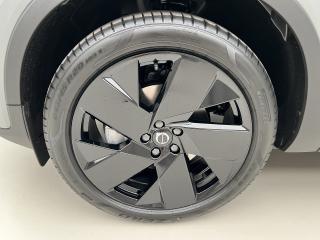 Volvo XC40 B3 AUT PLUS BLACK EDITION