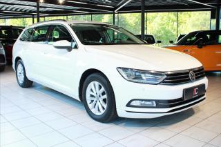 Volkswagen Passat 2.0 TDi Comfortline Nov Servi