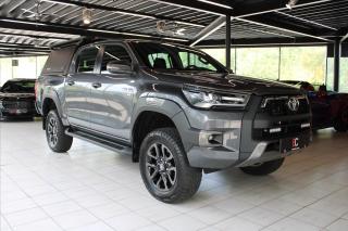 Toyota Hilux 4.0 V6 DC Adventure OME / ARB