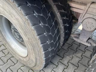 MAN TGS 32.400 8x4 SchwingStetter 9cm3 - náhled 7