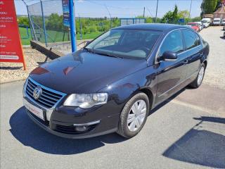 Volkswagen Passat 2.0 TDI KOUPENO CZ,1.MAJITEL