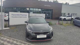 Kia ProCeed 1.6 T-GDI GT LINE Automat