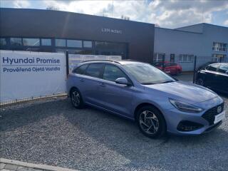 Hyundai i30 1.5 l SMART MT