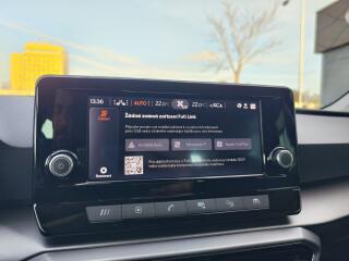 Hyundai Grand Santa Fe 2.2 CRDI/145kW Premium AT 4x4 - náhled 18