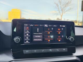 Hyundai Grand Santa Fe 2.2 CRDI/145kW Premium AT 4x4 - náhled 19