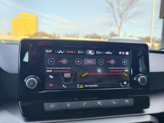 Hyundai Grand Santa Fe 2.2 CRDI/145kW Premium AT 4x4 - náhled 21