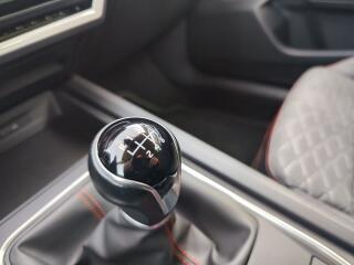 Hyundai Grand Santa Fe 2.2 CRDI/145kW Premium AT 4x4 - náhled 24