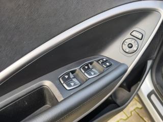 Hyundai Grand Santa Fe 2.2 CRDI/145kW Premium AT 4x4 - náhled 41