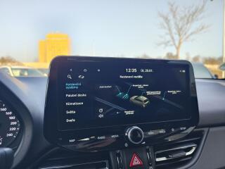 Hyundai i30 1.5 T-GDI/117kW Smart Navi - náhled 16