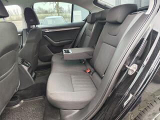 Škoda Fabia 1.2 HTP/47kW Elegance - náhled 12